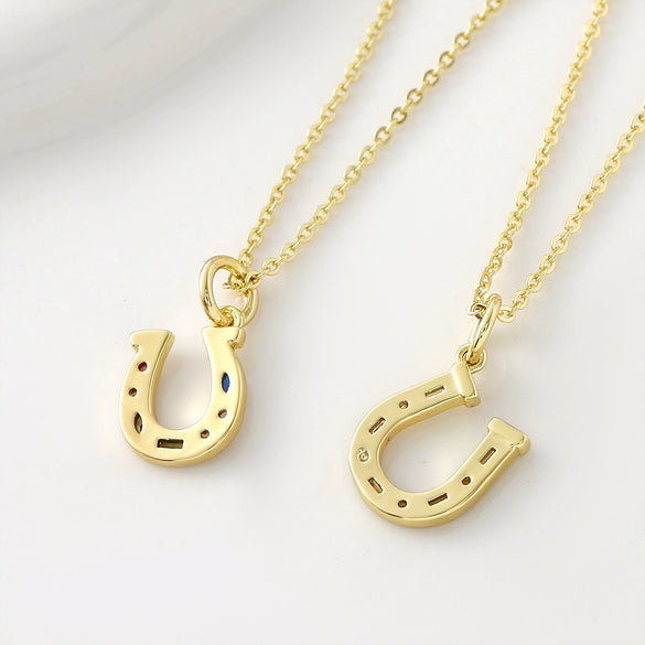 Wholesale Unisex Casual Style Rhinestone Horseshoe Pendant Necklace Copper Gold Plated O Word Chain