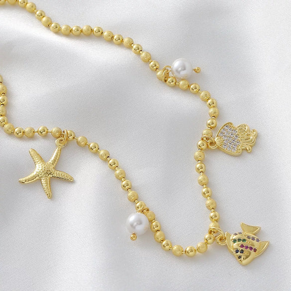 Wholesale Unisex Copper Goldplated Starfish And Small Fish Pendant Necklace In Sweet And Cool Animal Style