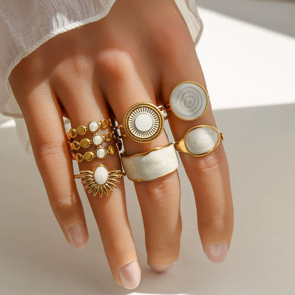Wholesale Unisex Electroplated Titanium Steel And Stainless Steel Geometric Round Enamel Retro Opening Ring