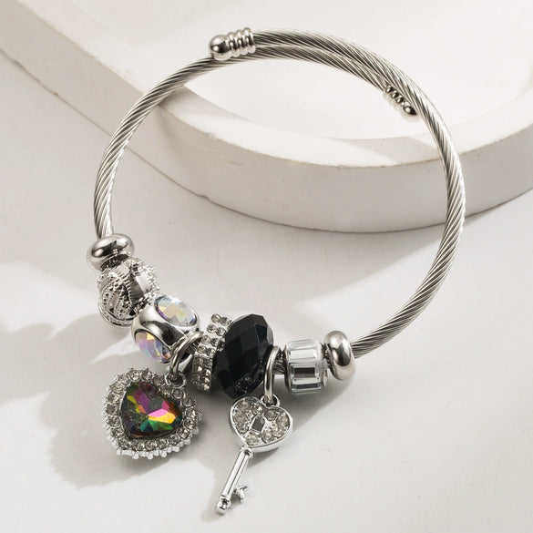 Wholesale Unisex Fashion Diamond Heart Elephant Love Adjustable Bracelet Made Of Alloy