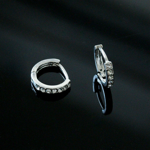 Wholesale Unisex Fashion Zircon And Crystal Earrings In Geometric Style Made Of Alloy With Electroplating Treatment