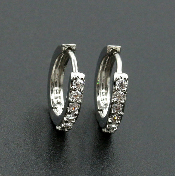 Wholesale Unisex Fashion Zircon And Crystal Earrings In Geometric Style Made Of Alloy With Electroplating Treatment