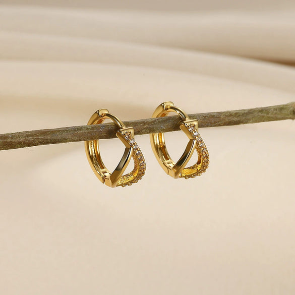Wholesale Unisex Geometric And Heartshaped Copper Goldplated Earrings