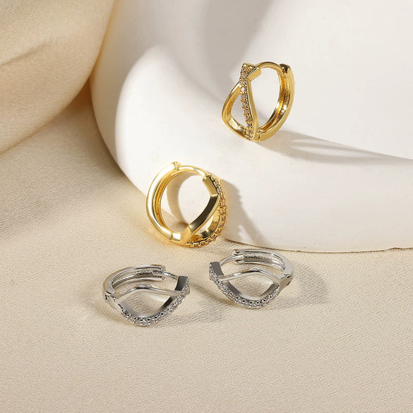 Wholesale Unisex Geometric And Heartshaped Copper Goldplated Earrings
