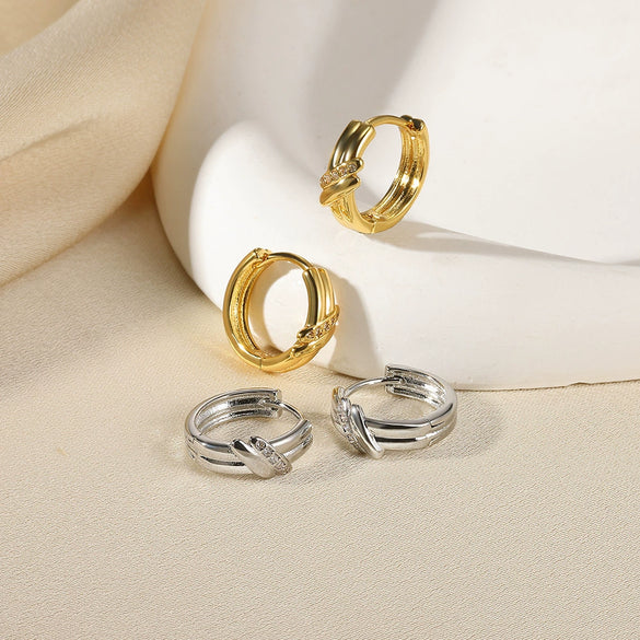 Wholesale Unisex Geometric And Heartshaped Copper Goldplated Earrings