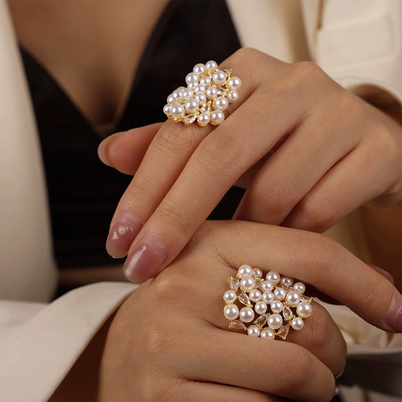 Wholesale Unisex Geometric Asymmetric Design Inlaid Zircon Imitation Pearl Titanium Steel Electroplated Ring