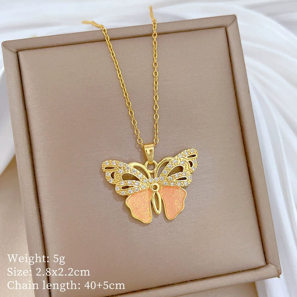 Wholesale Unisex Geometric Cartoon Natural Style Stainless Steel Copper Pendant Necklace With Butterfly Pattern
