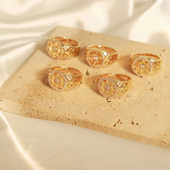 Wholesale Unisex Geometric Hollow Electroplated Inlaid Zircon Copper And Titanium Steel Ring