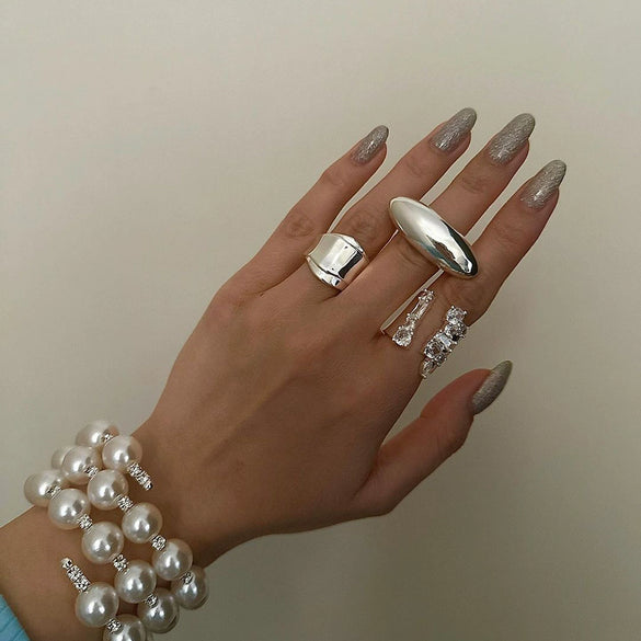 Wholesale Unisex Geometric Oval Curved Stainless Steel Ring With Electroplating Treatment