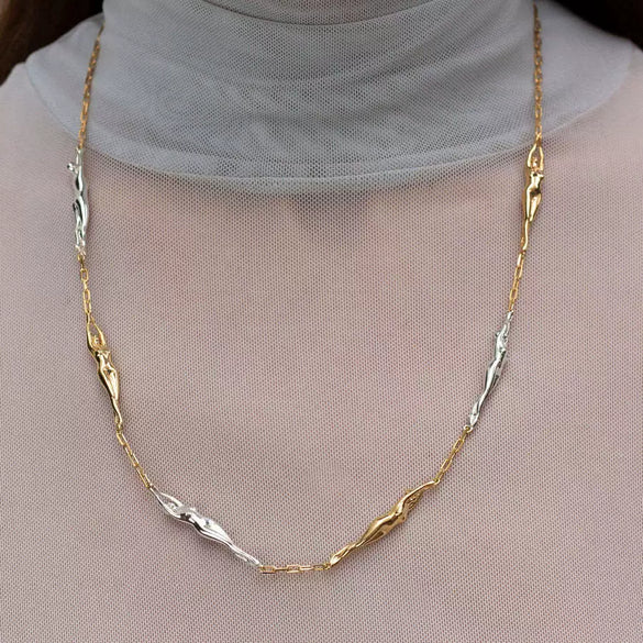 Wholesale Unisex Geometric Palm Coin Pendant Necklace With Oshaped Chain Gold Plated Copper And Titanium Steel