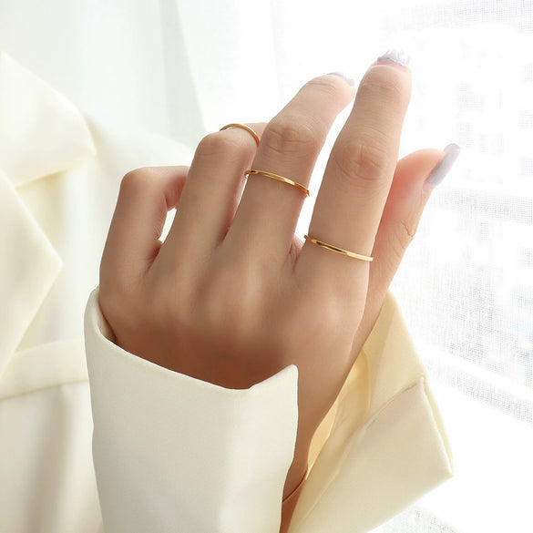 Wholesale Unisex Geometric Titanium Steel Electroplated 18K Gold Ring