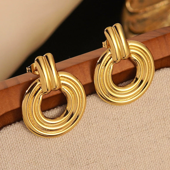 Wholesale Unisex Irregular Hollow Geometric Stainless Steel Earrings And Pendant Necklace With Electroplating
