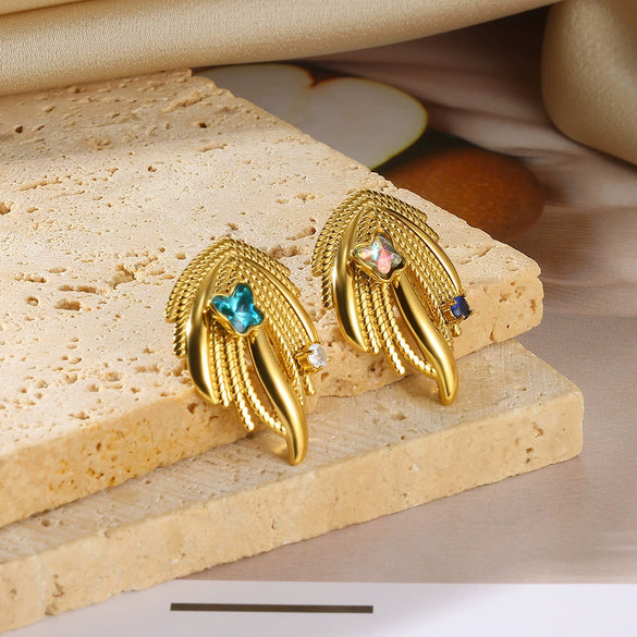 Wholesale Unisex Letter Shape Stainless Steel Gold Electroplated Brooch Jewelry