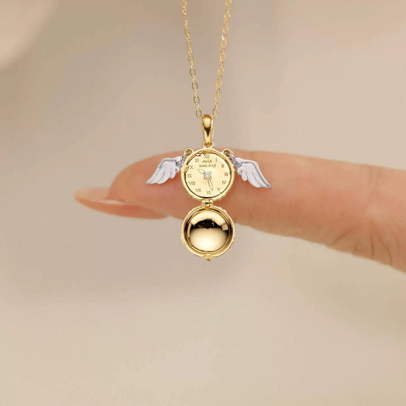 Wholesale Unisex Light Luxury Style Gold Plated Stainless Steel Necklace With Angel Wings Footprint Heart English Letters Square Tag Envelope Bow Tie Pendant And Cross Chain