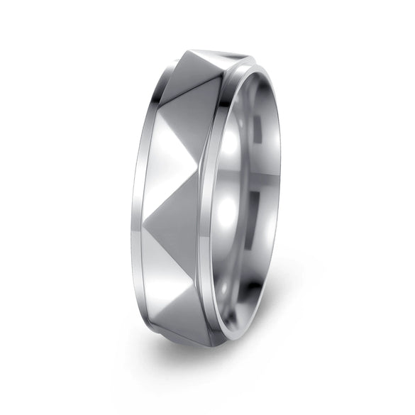 Wholesale Unisex Punk Ring Titanium Steel Geometric Triangular Faceted Electroplated