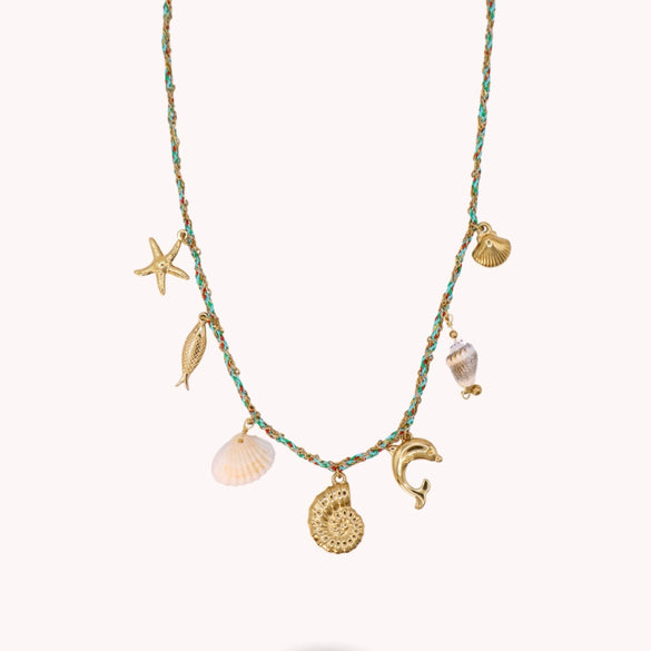 Wholesale Unisex Retro Minimalist Electroplated 18K Gold Stainless Steel And Copper Seahorse Pendant Clavicle Necklace With Braided Color Rope