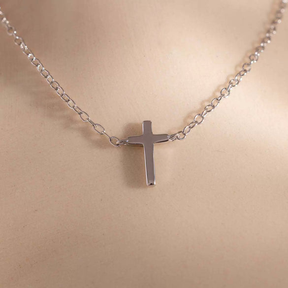 Wholesale Unisex Simple Heart Shape Cross Water Drop Pendant Paper Clip Necklace With String Of Pearls Chain Copper Electroplated Gold Color Retention