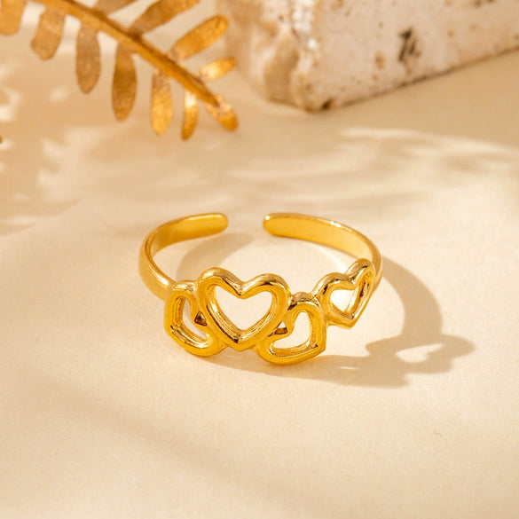 Wholesale Unisex Snake Love French Vintage Style Open Adjustable Ring In Titanium Steel With Heart Shape And Animal Pattern Electroplated