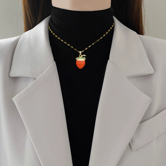Wholesale Unisex Strawberry Geometric Full Diamond Necklace Made Of Titanium Steel And Copper