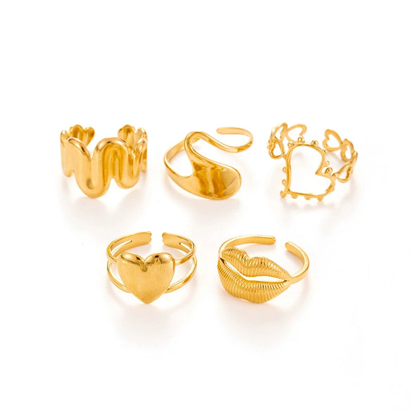 Wholesale Unisex Titanium Steel Love Lip Opening Adjustable Ring With Heart Shape Pattern And Electroplating Design