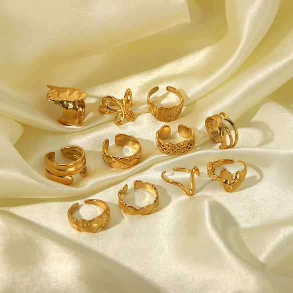 Wholesale Unisex Titanium Steel Ring With Irregular Hammered Design And Geometric Style Vacuum Real Gold Electroplated
