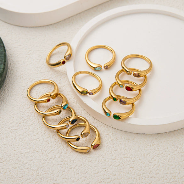 Wholesale Unisex Vintage Geometric Titanium Steel Ring With 18K Real Gold Electroplating