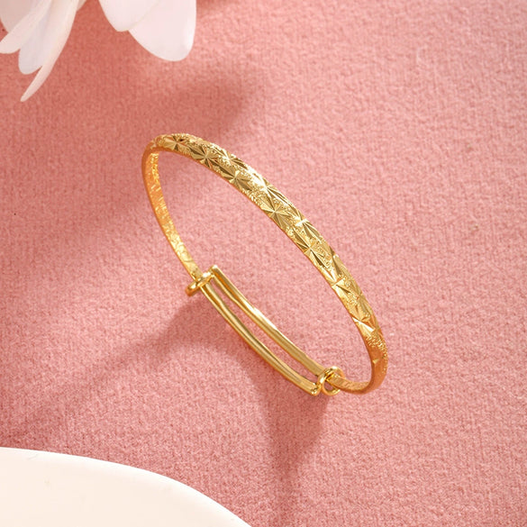 Wholesale Vintage Alloy Dragon And Phoenix Pushpull Women's Bracelet With Electroplating