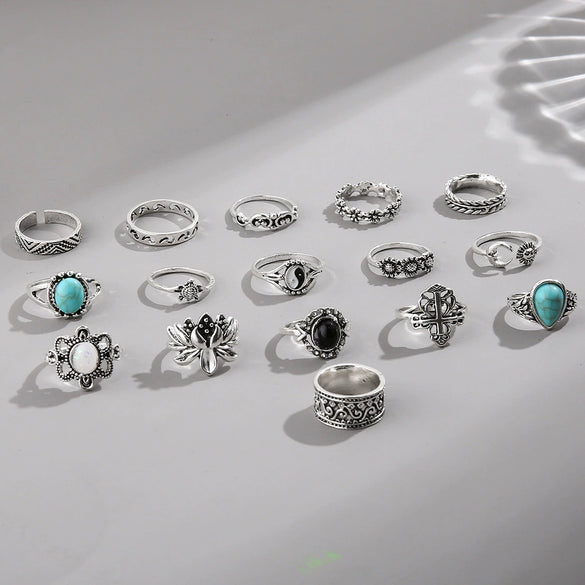 Wholesale Vintage Carved Turquoise Ring With Turtle Flower Combination For Women Alloy Material Geometric Pattern Electroplating Process