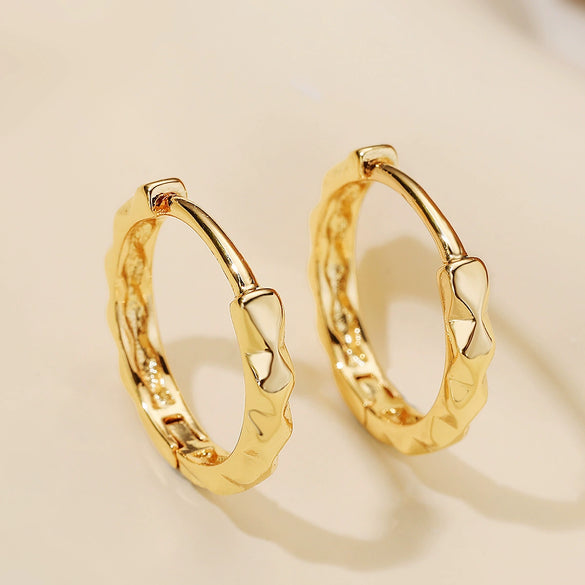 Wholesale Vintage Copper Electroplated 18K Gold Geometric Style Women's Hoop Earrings