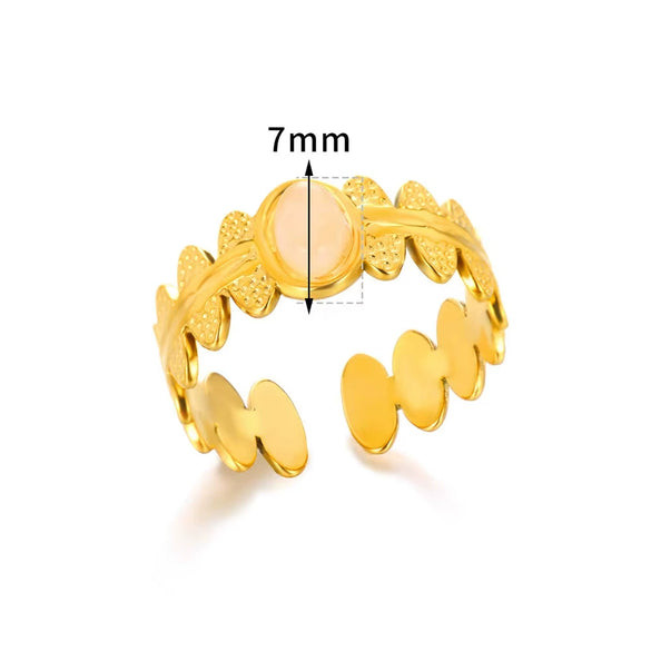 Wholesale Vintage Flower And Heart Shape Ring Stainless Steel Inlaid With Natural Stone 18K Gold Plated For Women