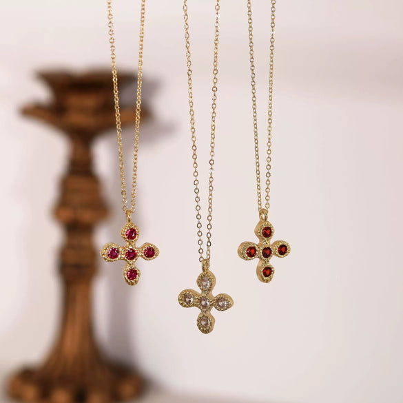 Wholesale Vintage Geometric Copper Pendant Necklace With O Shaped Chain And Electroplating Treatment