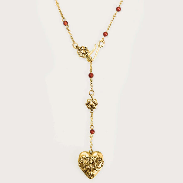 Wholesale Vintage Love Pendant Necklace With Retro Pattern Copper 18K Gold Plated For Unisex