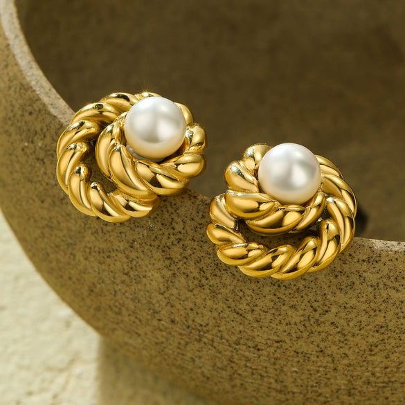 Wholesale Vintage Stainless Steel Gold Earrings Round With Inlaid Pearls Electroplated For Women