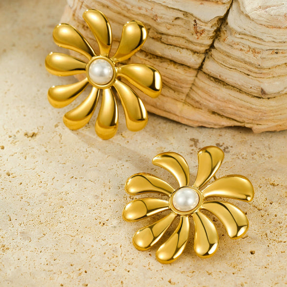 Wholesale Vintage Stainless Steel 18K Gold Plated Sunflower Pearl Women's Earrings