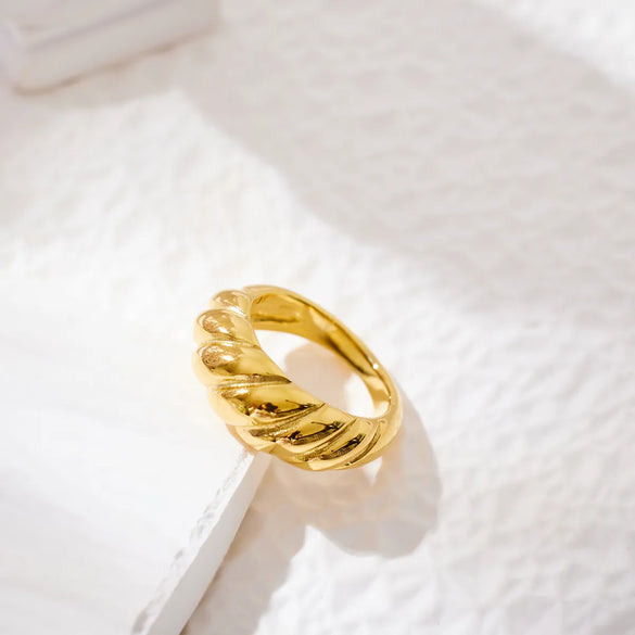 Vintage Style Baroque Style Simple Style Oval Twist Stainless Steel Titanium Steel Inlay Zircon Rings