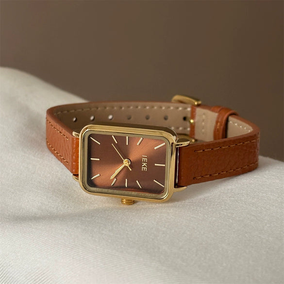 Wholesale Vintage Style Square Dial Women's Watch With Super Fiber Strap And Alloy Case