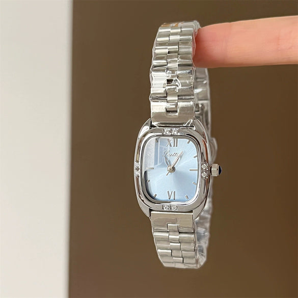Wholesale Vintage Style Square Quartz Watches For Women With Steel Band And Diamond Encrusted Alloy Case