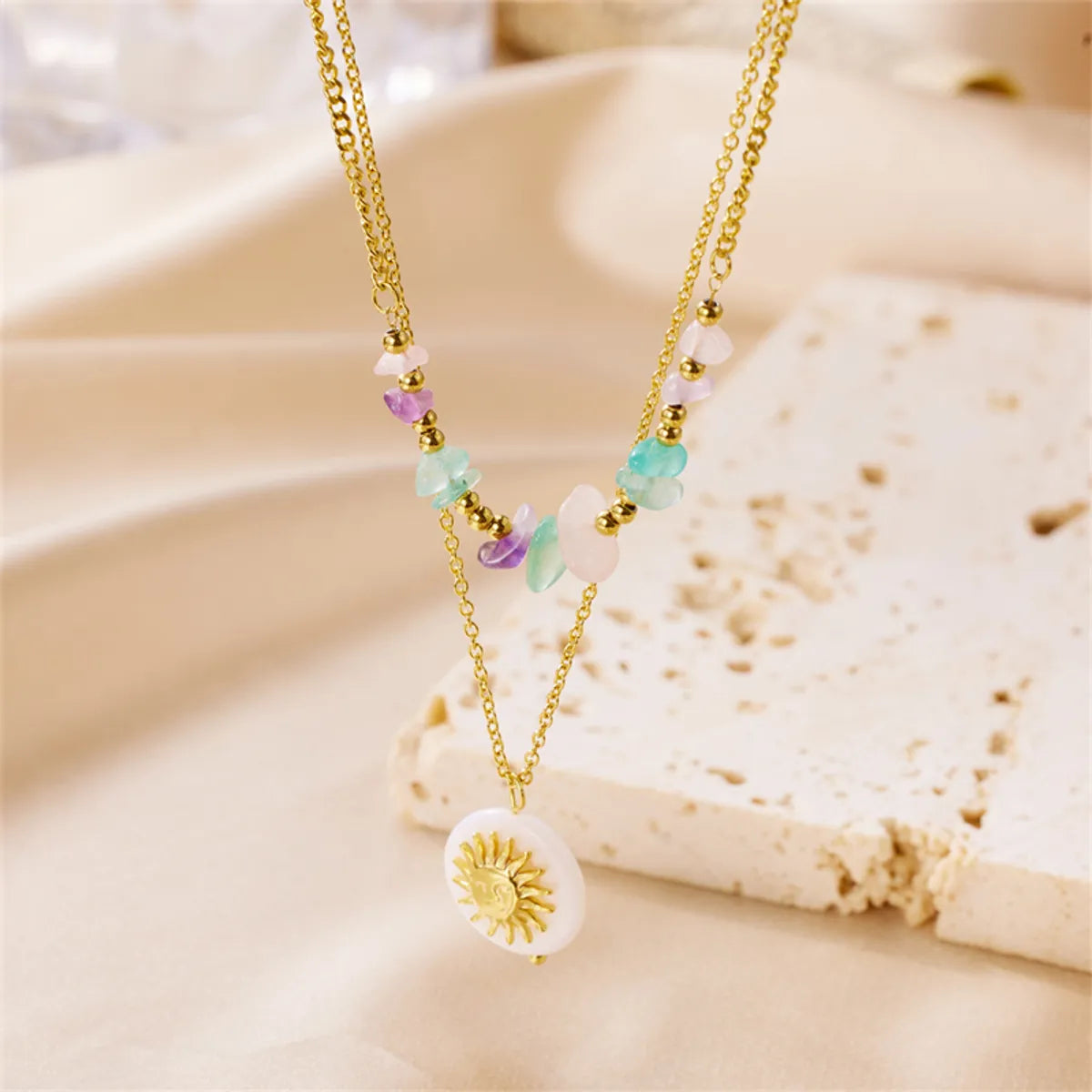 Wholesale Vintage Style Sun Stainless Steel Beaded Plating 18k Gold Plated Pendant Necklace