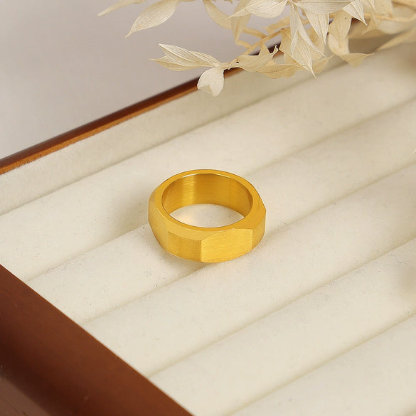 Wholesale Wide Glossy Couple Ring In Exaggerated Geometric Style Titanium Steel Electroplated
