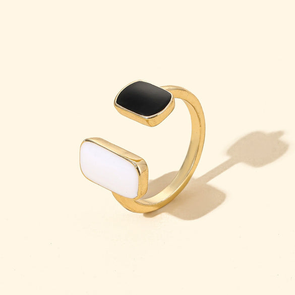 Wholesale Women Copper Geometric Inlaid Zircon Ring And Bracelet