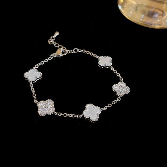 Wholesale Women Copper Light Luxury Flower Diamond Striped Electroplating Bracelet