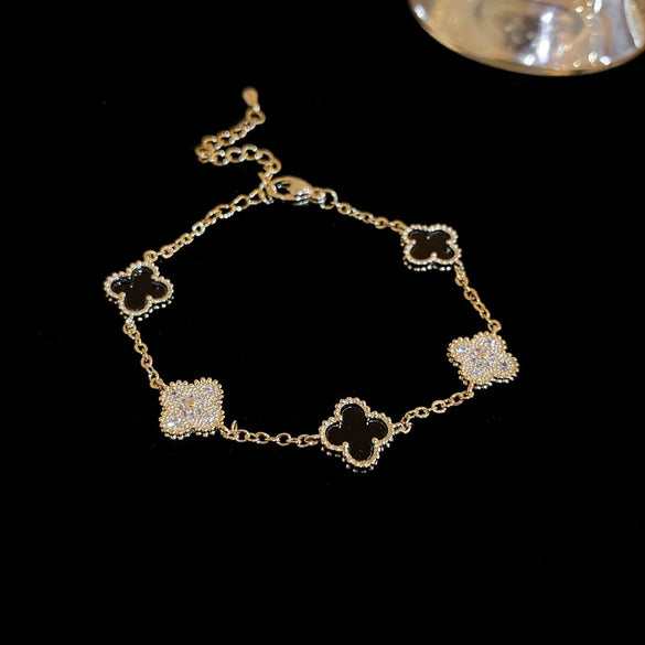 Wholesale Women Copper Light Luxury Flower Diamond Striped Electroplating Bracelet