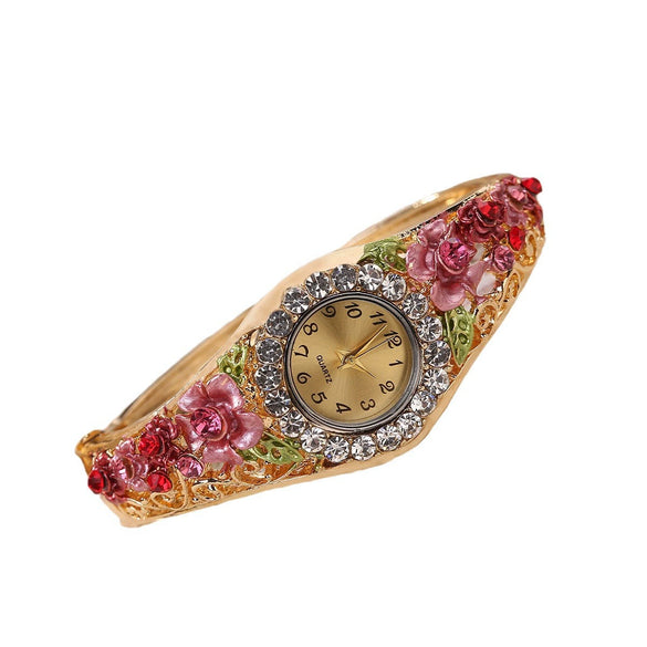 Wholesale Women Quartz Bracelet Watch Jewelry Set Alloy Stainless Steel Oval Dial Threedimensional Flower Middle Ancient Style
