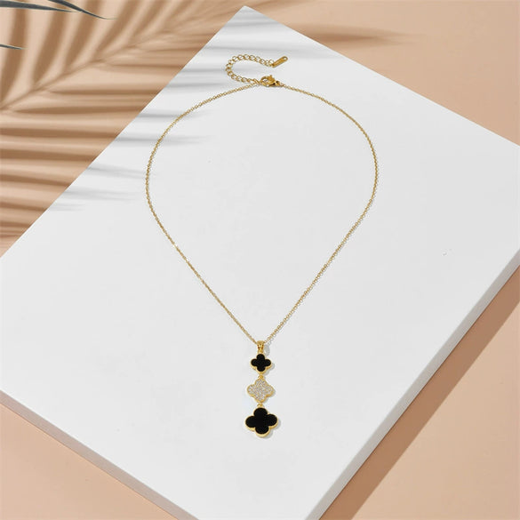 Wholesale Women Titanium Steel Necklace With Fourleaf Clover Pendant Mixed Gem Inlay Copper Electroplating
