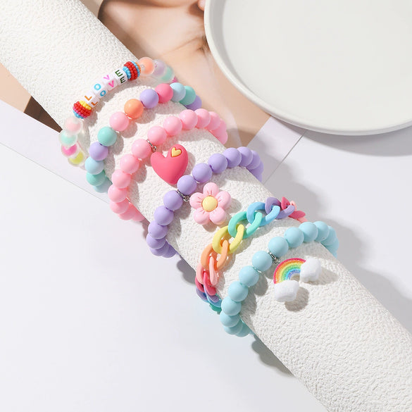 Wholesale Women's Acrylic Heartshaped Beaded Bracelet With Geometric And Floral Patterns And Polishing Treatment