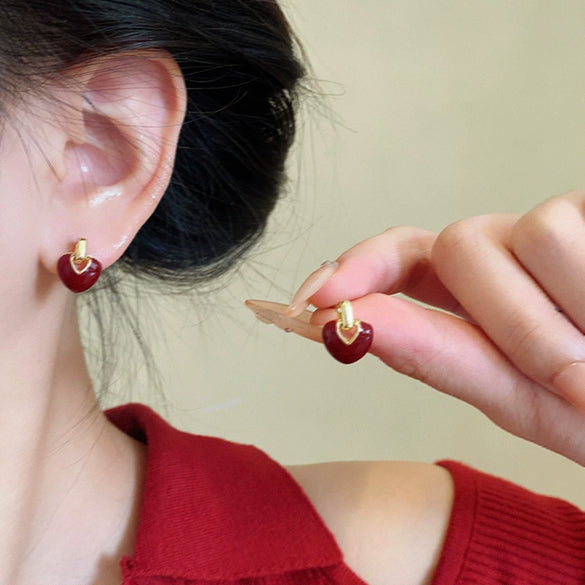 Wholesale Women's Alloy And 925 Silver Heart Shape Electroplated Pearl Love Earrings