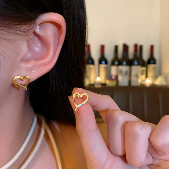 Wholesale Women's Alloy And 925 Silver Heart Shape Electroplated Pearl Love Earrings