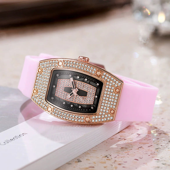 Wholesale Women's Alloy And Stainless Steel Barrelshaped Quartz Watch With Diamond Set And Fashion Style