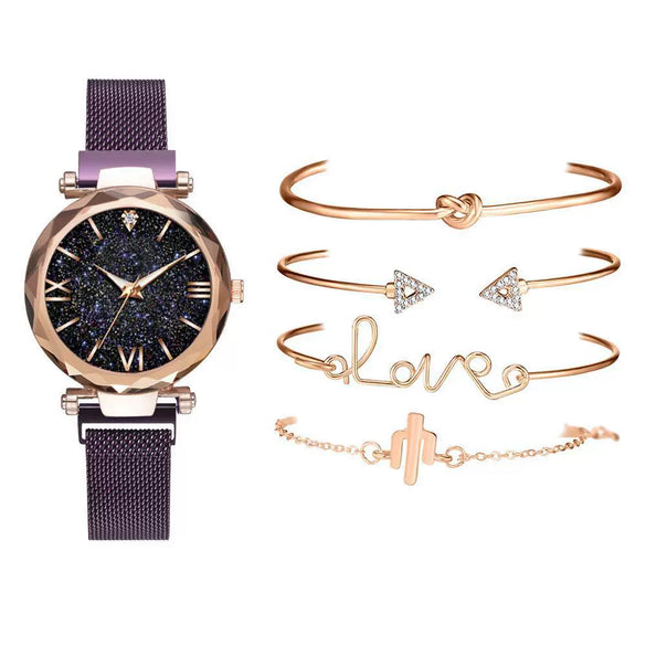 Wholesale Women's Alloy And Stainless Steel Leisure Style Round Dial Quartz Watch And Bracelet Suit