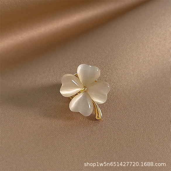 Wholesale Women's Alloy Antislip Brooch With Zodiac Pattern And Electroplating Design